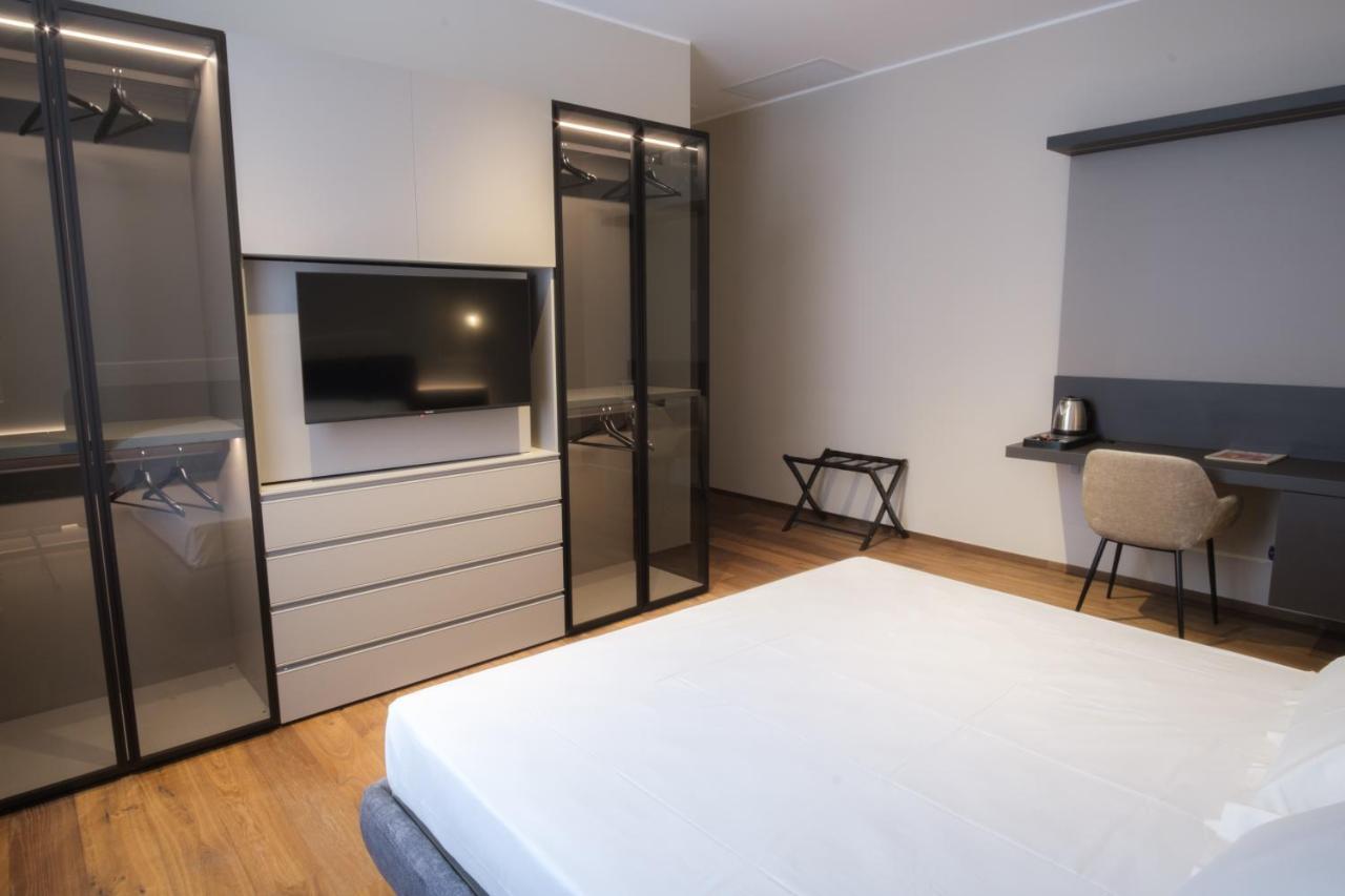 Palazzo Danisi Rooms&Suites Bari Exterior photo