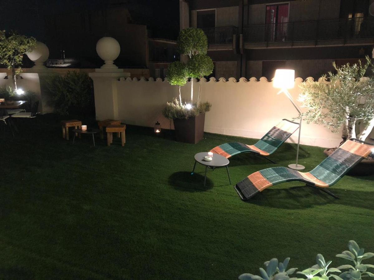 Palazzo Danisi Rooms&Suites Bari Exterior photo